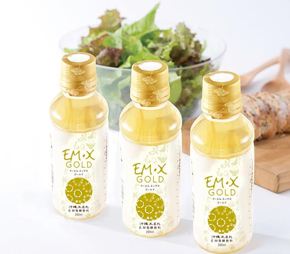 EM菌種產(chǎn)品經(jīng)過(guò)調配可以制成美味的飲料